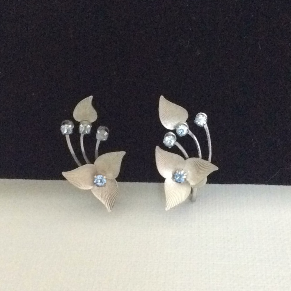 Vintage Silver Earrings w/Rhinestones-Screw Back